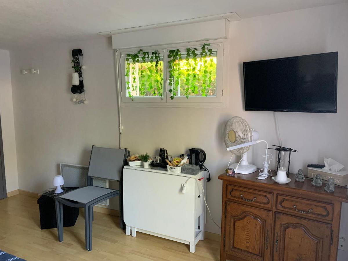 Une Agreable Chambre Independante Rilhac-Rancon 外观 照片